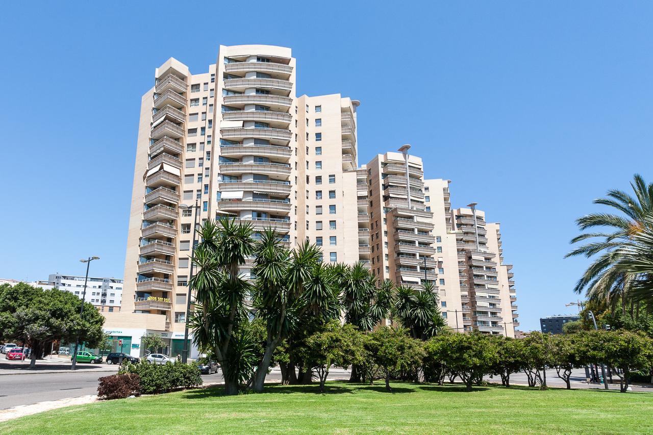 Apartup Green Opera Views Valencia Exterior photo